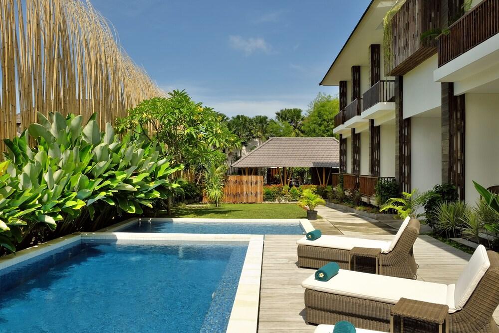 Cove Tevana Seminyak Kültér fotó
